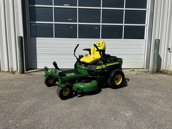 Used 2024 John Deere Z320R Zero Turn Mowers at Horizon Ag & Turf in Edmonton West, AB - Photo2