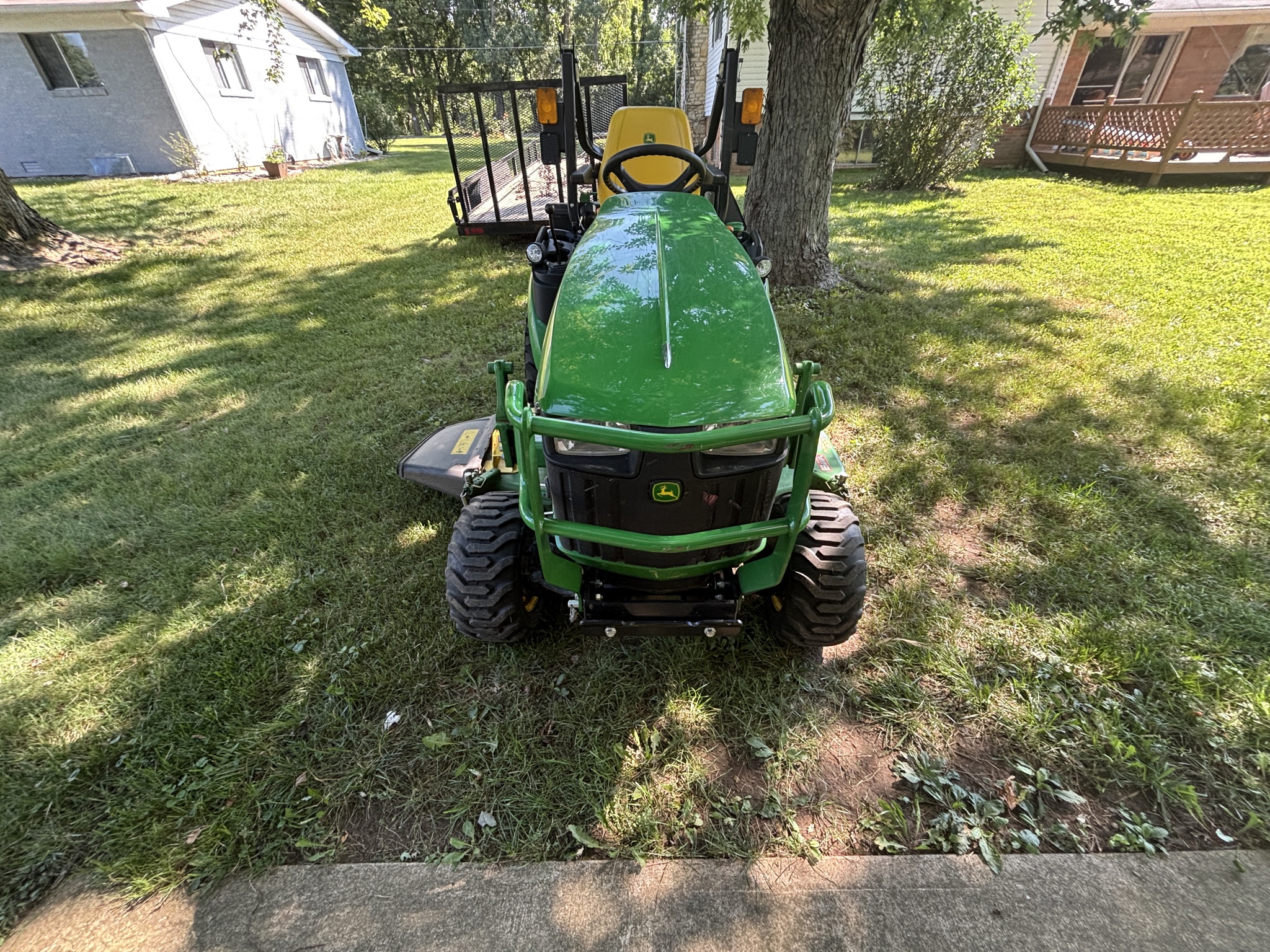 Used 2022 John Deere 1025R Compact Utility Tractors at Koenig Equipment in Richmond, IN - PhotoXL6