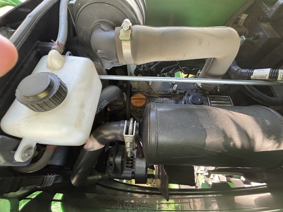 Used 2022 John Deere 1025R Compact Utility Tractors at Koenig Equipment in Richmond, IN - Photo11