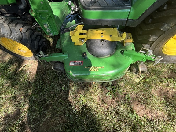 Used 2022 John Deere 1025R Compact Utility Tractors at Koenig Equipment in Richmond, IN - Photo12