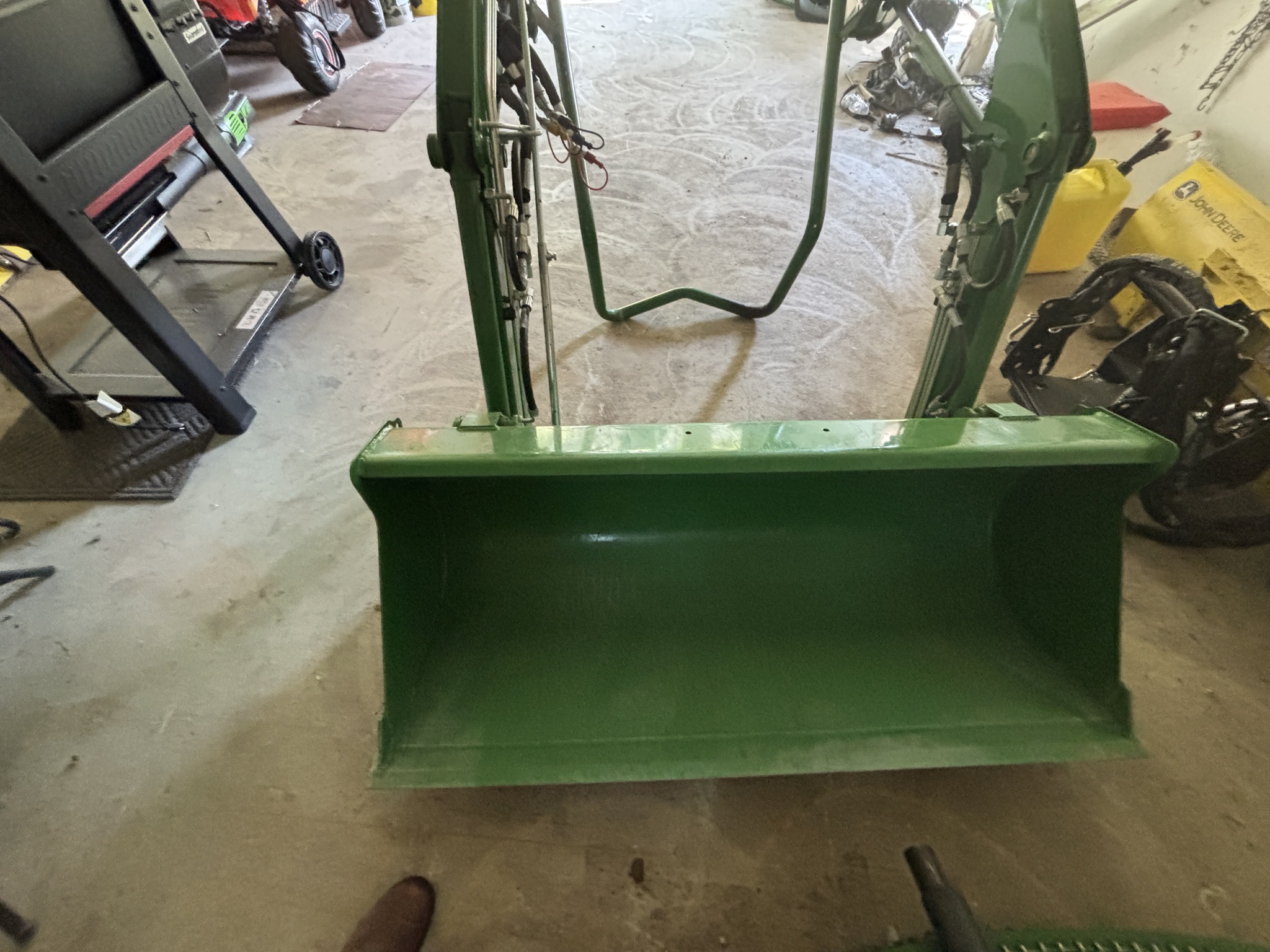 Used 2022 John Deere 1025R Compact Utility Tractors at Koenig Equipment in Richmond, IN - PhotoXL17