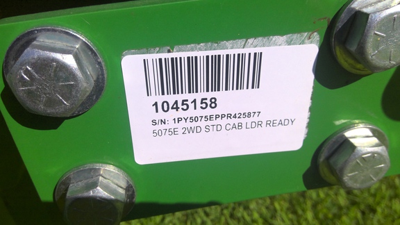 2023 John Deere 5075E