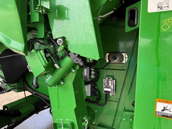 Photo of 2021 John Deere S780