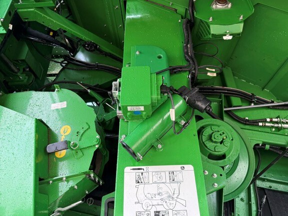Photo of 2021 John Deere S780