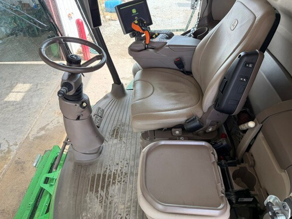 Photo of 2021 John Deere S780