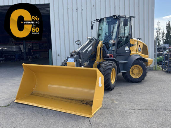  John Deere 326 P