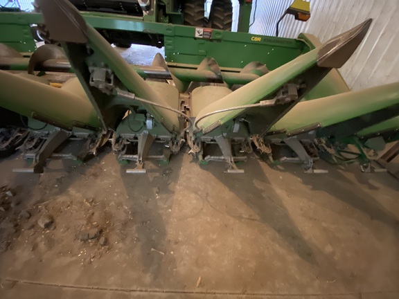 2024 John Deere C8R - Photo8