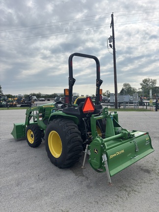 2022 John-Deere 3032E