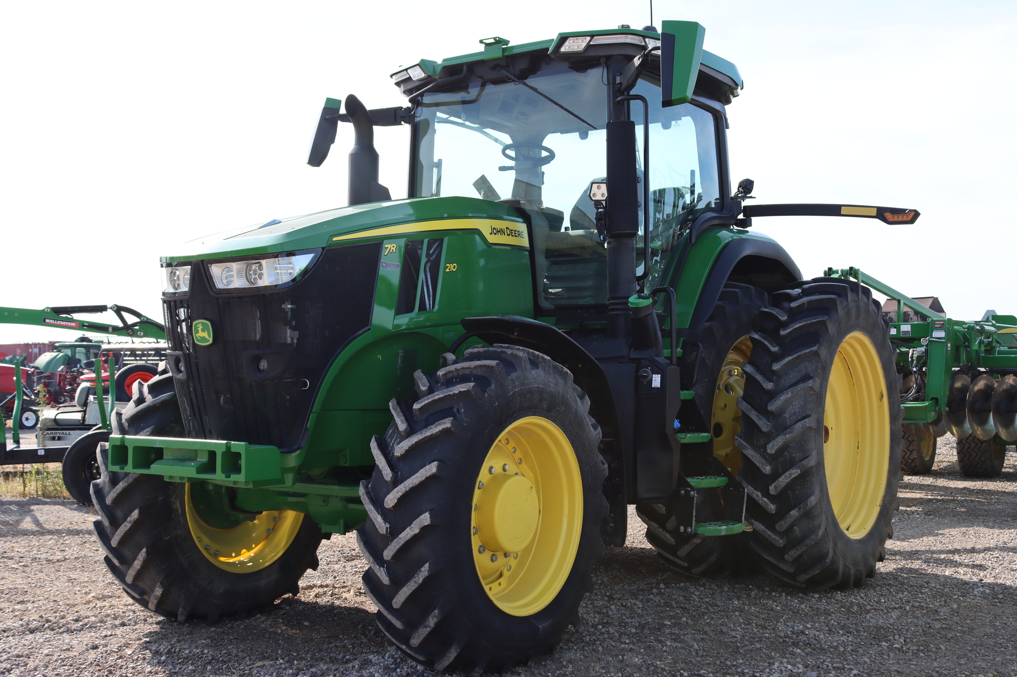 2022 John Deere 7R 210 Row Crop Tractors