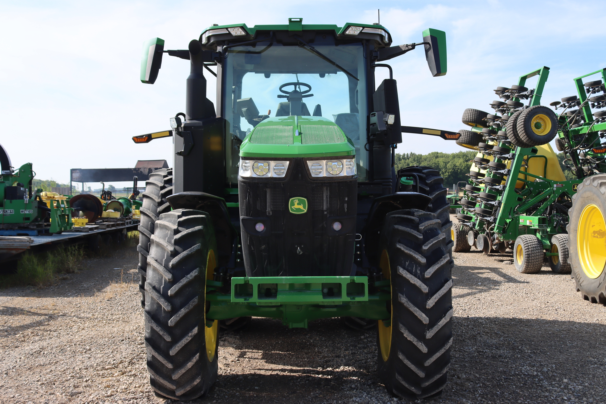 2022 John Deere 7R 210 Row Crop Tractors