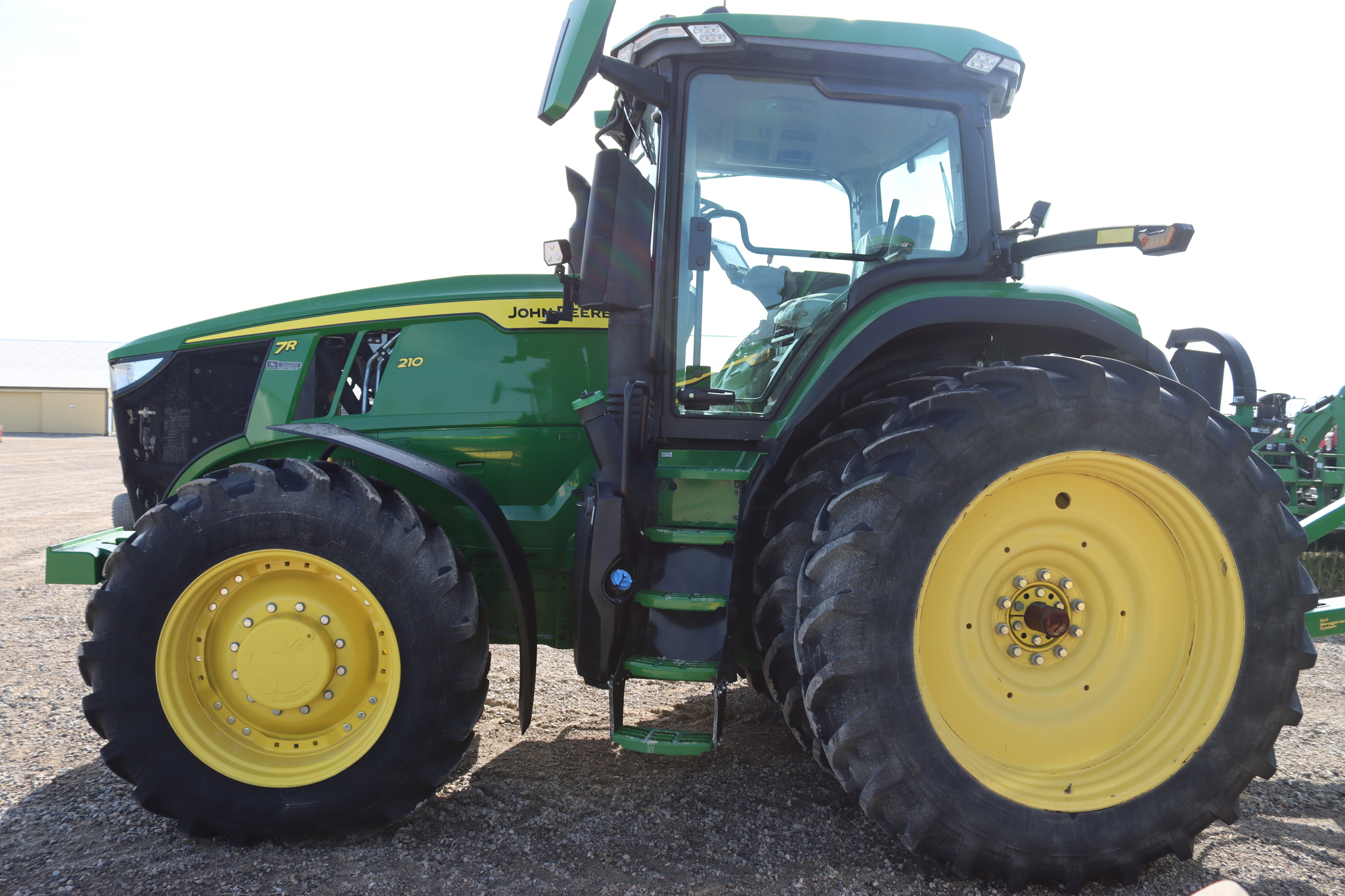 2022 John Deere 7R 210 Row Crop Tractors