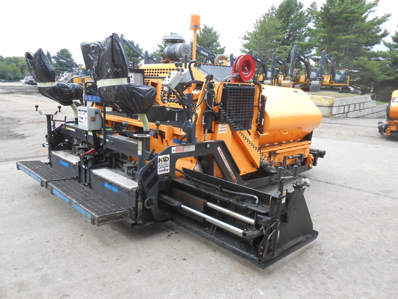 2020 Leeboy 8510E