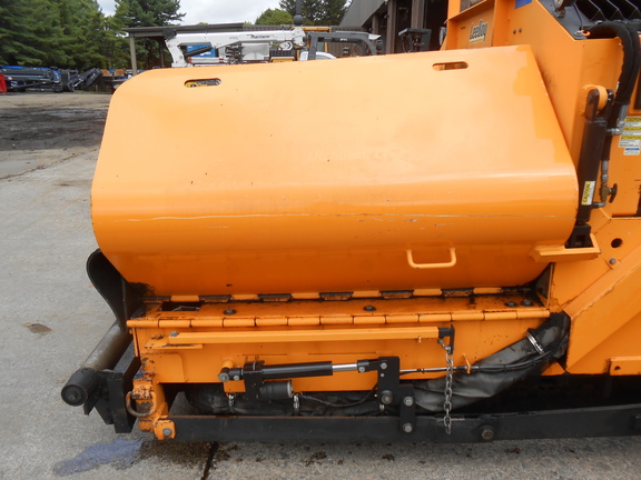 2020 Leeboy 8510E