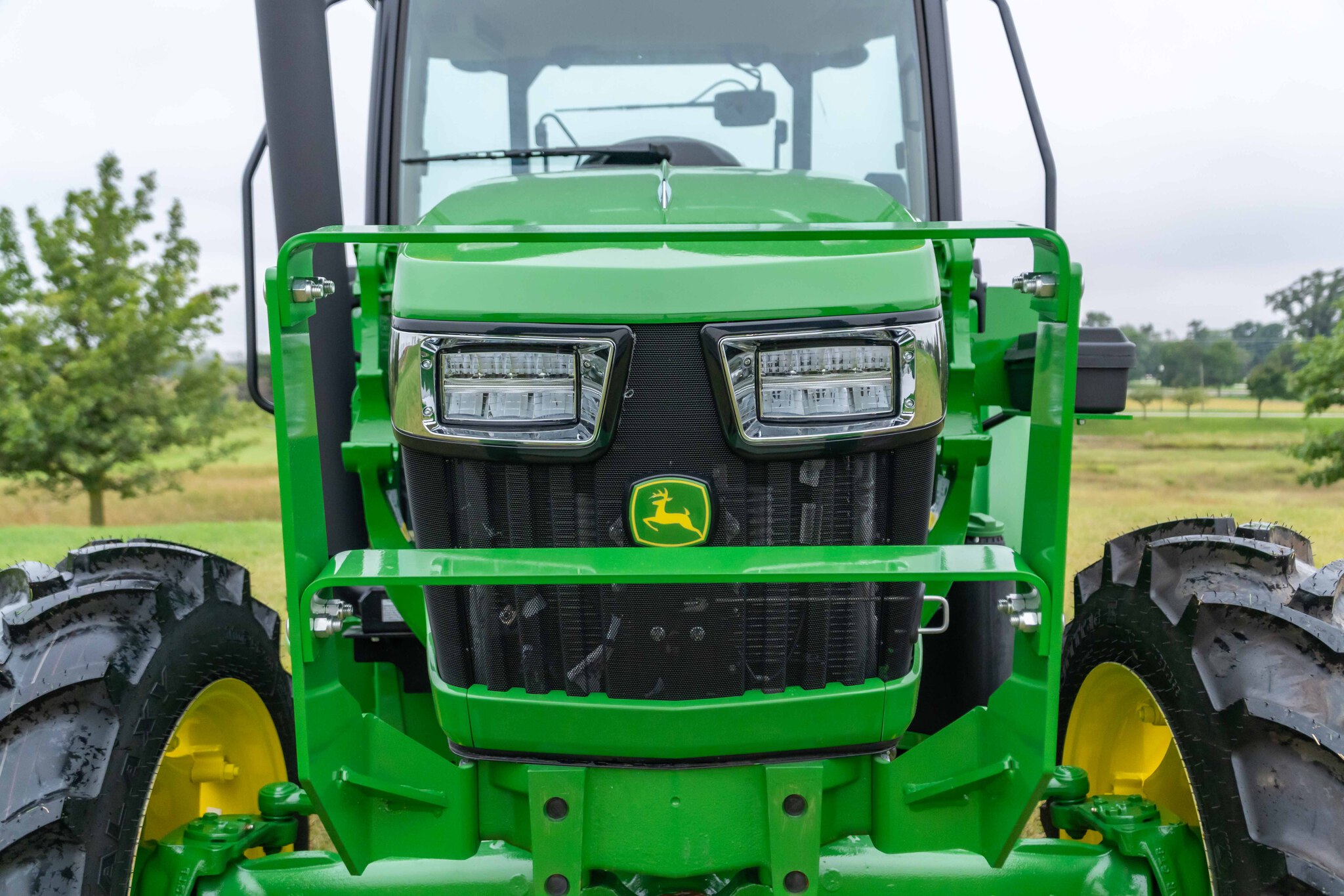 New In-Stock 2026 John Deere 5075E Utility Tractors at Koenig Equipment in Greenville, OH - PhotoXL11