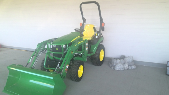 2026 John Deere 2025R