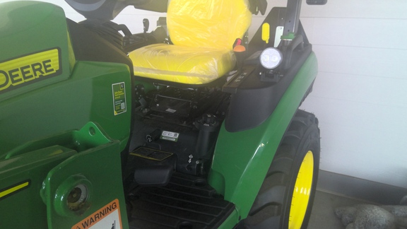 2026 John Deere 2025R