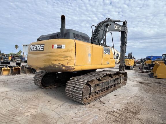 2019 John Deere 300GLC