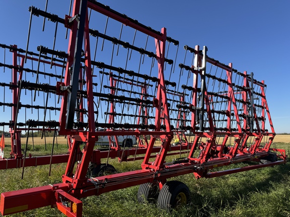 Used 2023 Bourgault XR751-70 Heavy Harrows at Horizon Ag & Turf in Vermilion, AB - Photo3
