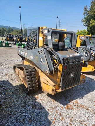 2014 John Deere 319E