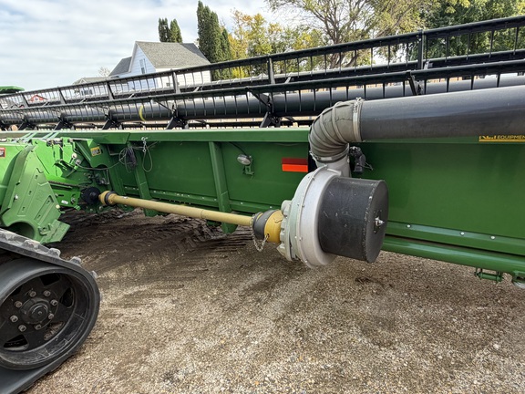 2017 John Deere 635F - Photo8