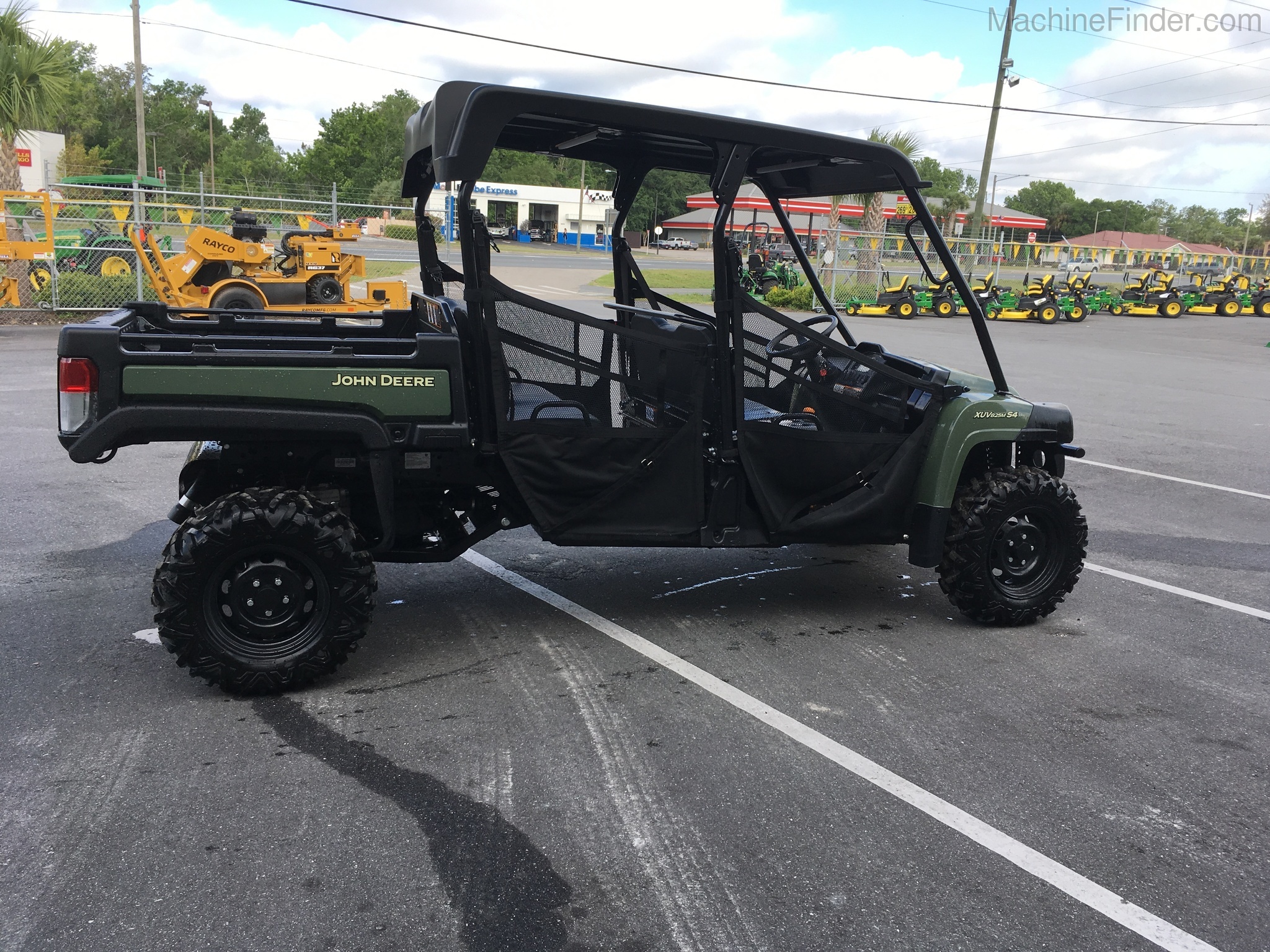 2020 John Deere XUV825M S4 Image 2