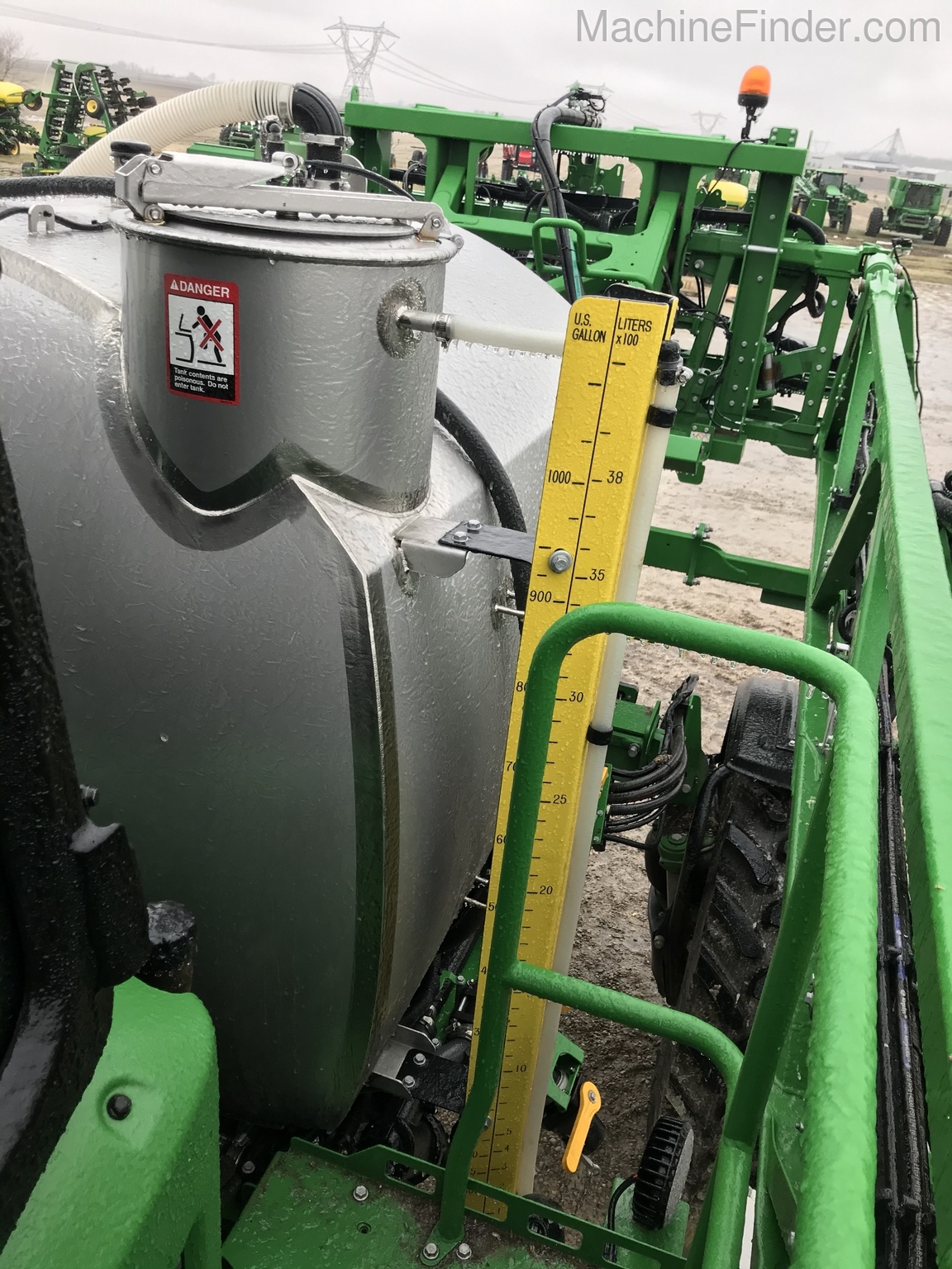 2019 John Deere R4038 Image 20