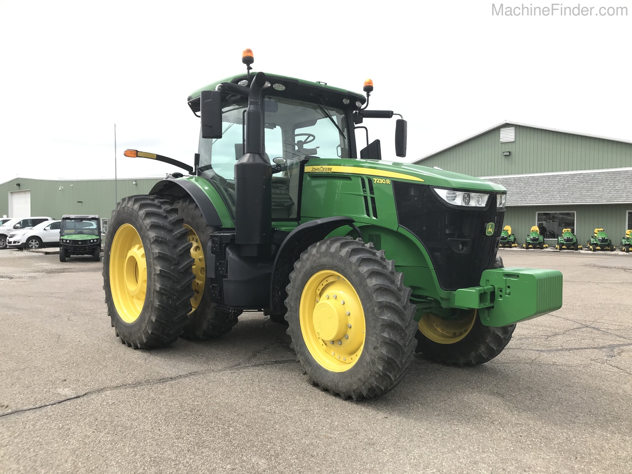 2019 John Deere 7230R Image 7