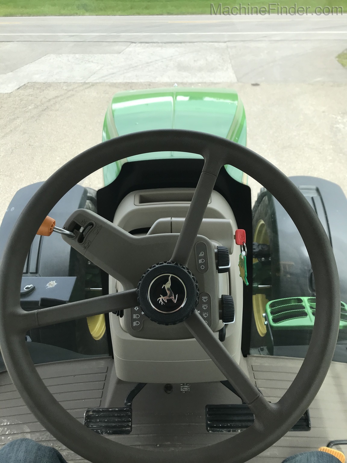 2019 John Deere 7230R Image 15