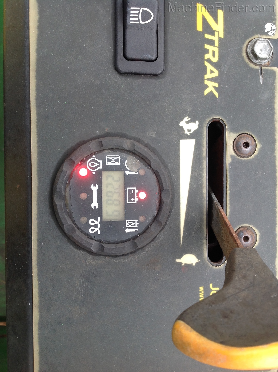 2011 John Deere 997 Image 5