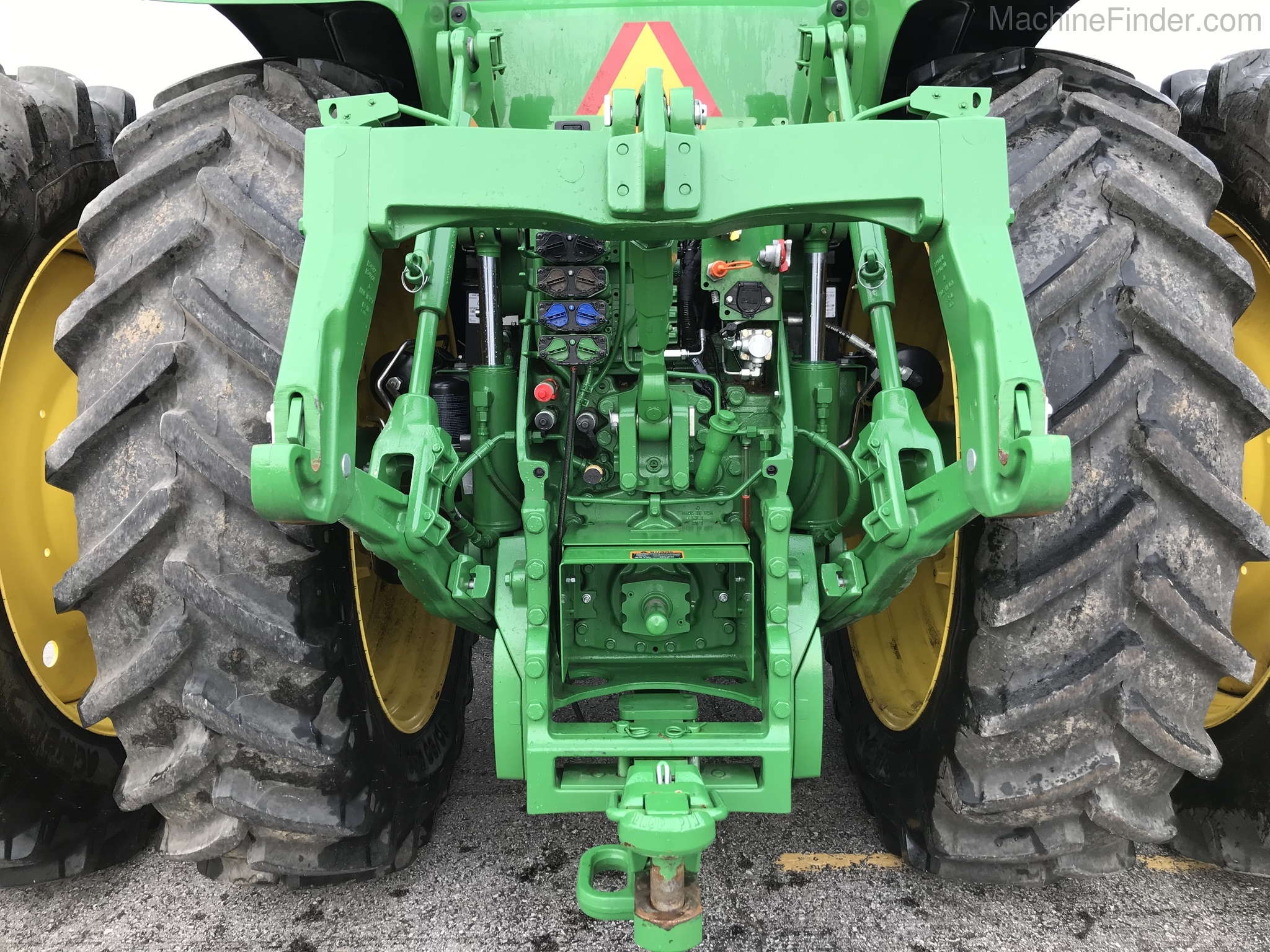 2019 John Deere 8295R Image 10
