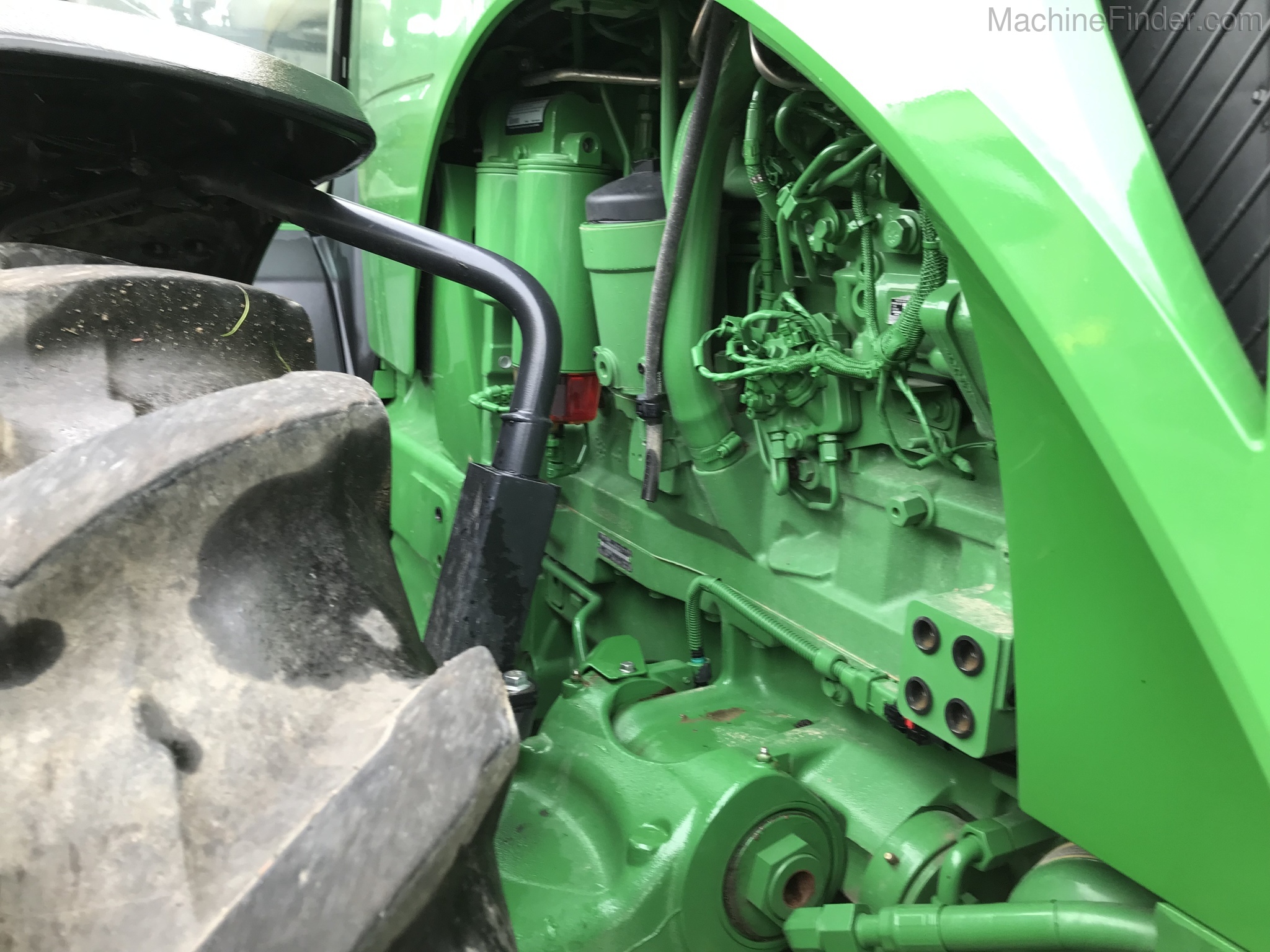 2019 John Deere 8295R Image 21