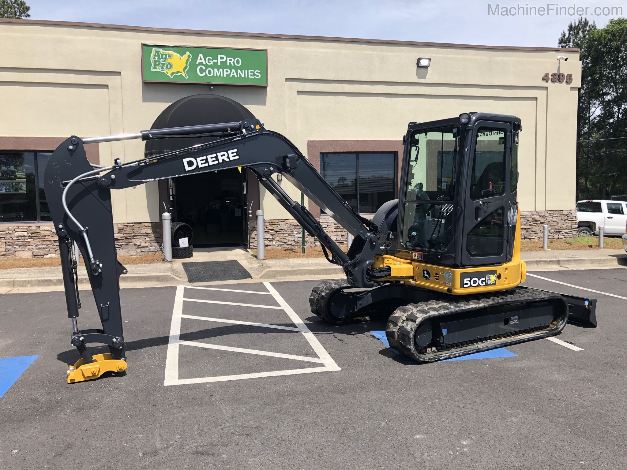 2020 John Deere 50G Image 1