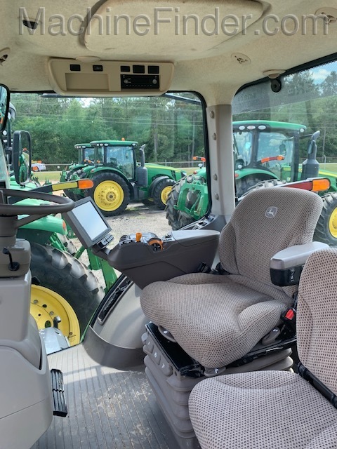 2018 John Deere 8245R Image 4