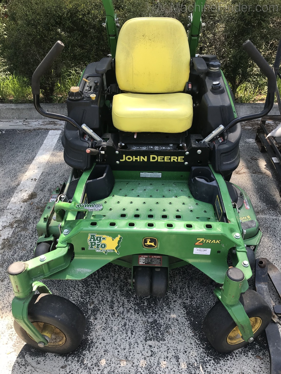 2015 John Deere Z915B Image 1