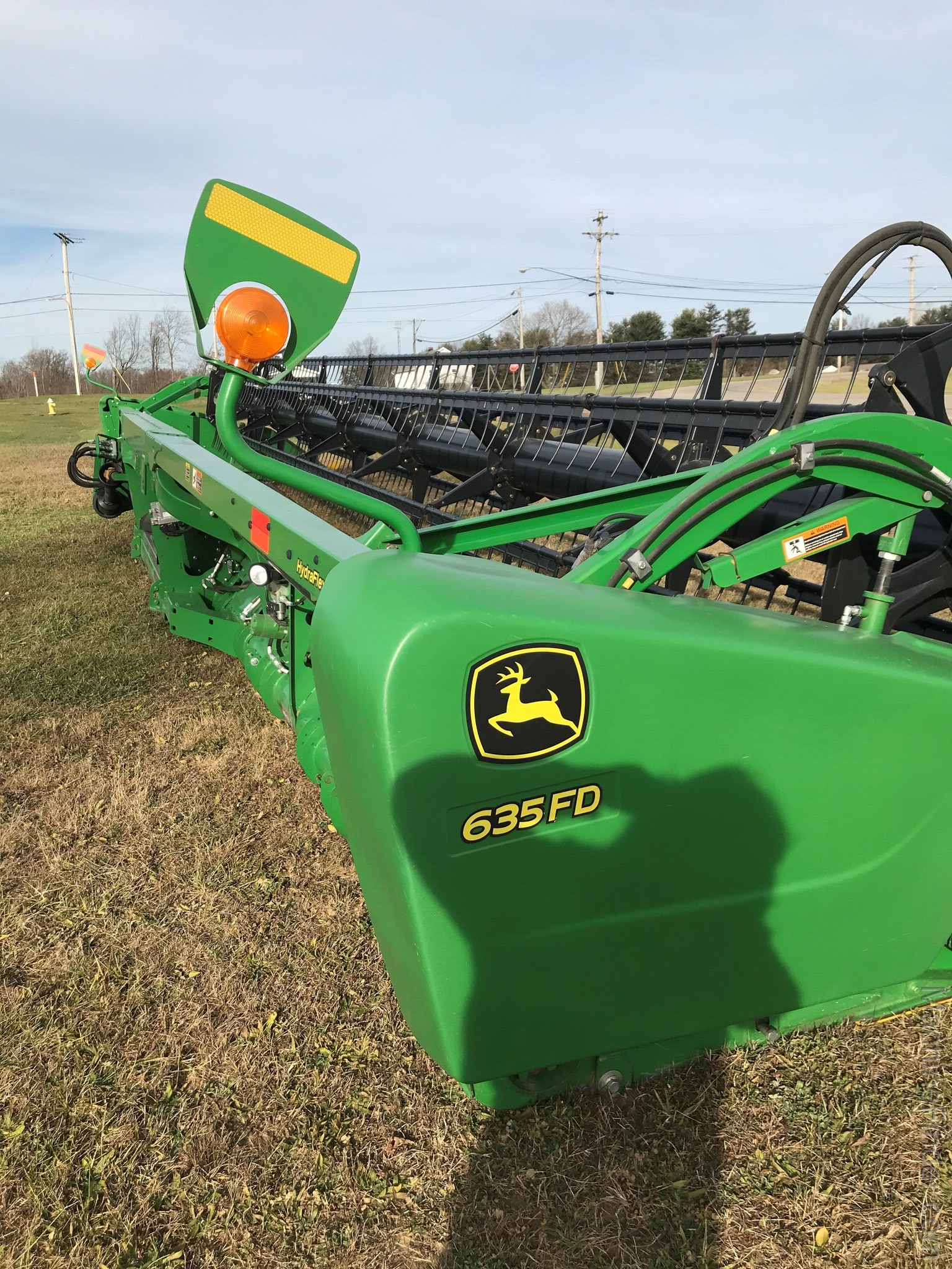 2013 John Deere 635FD Image 2