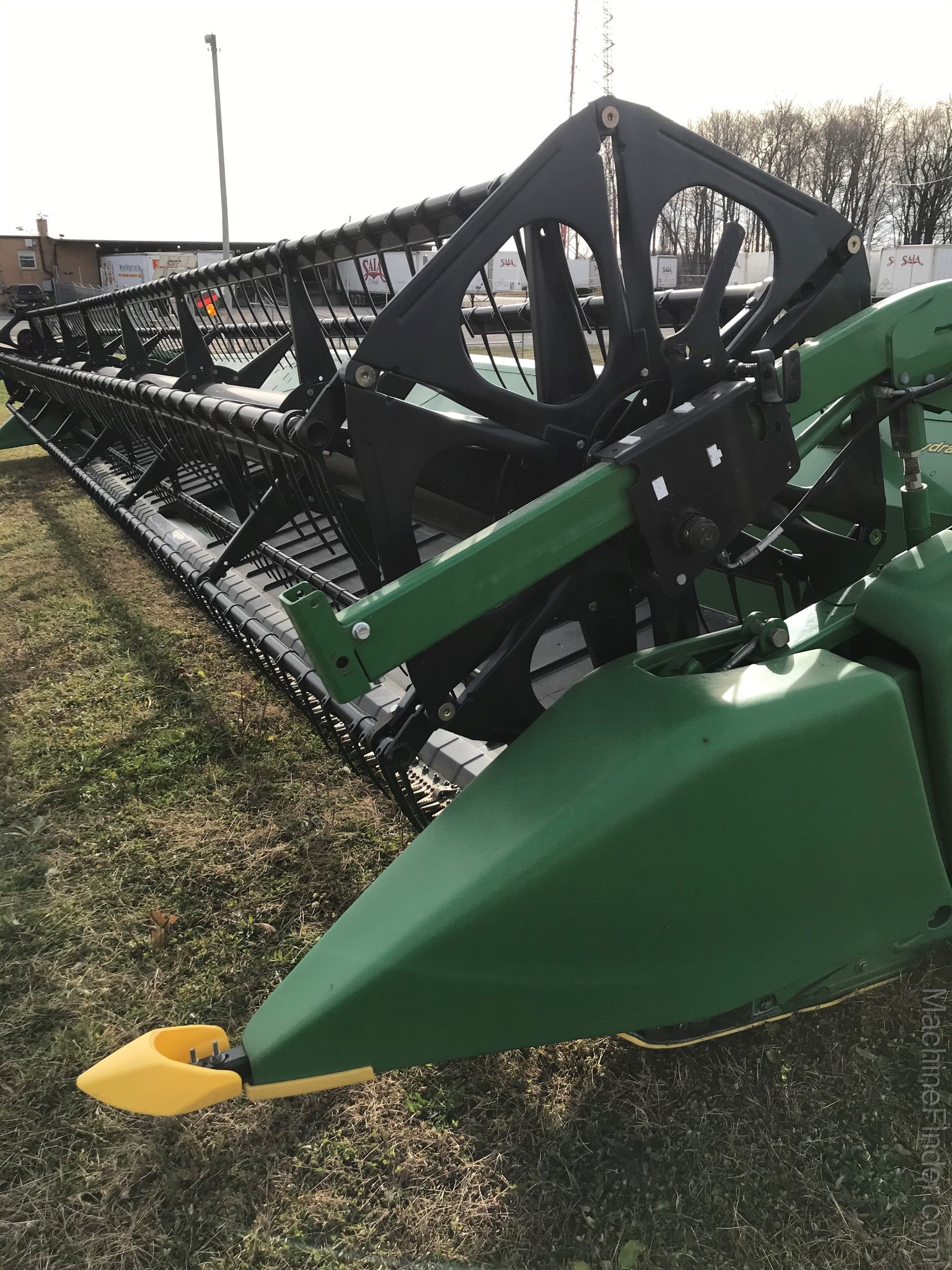 2013 John Deere 635FD Image 1