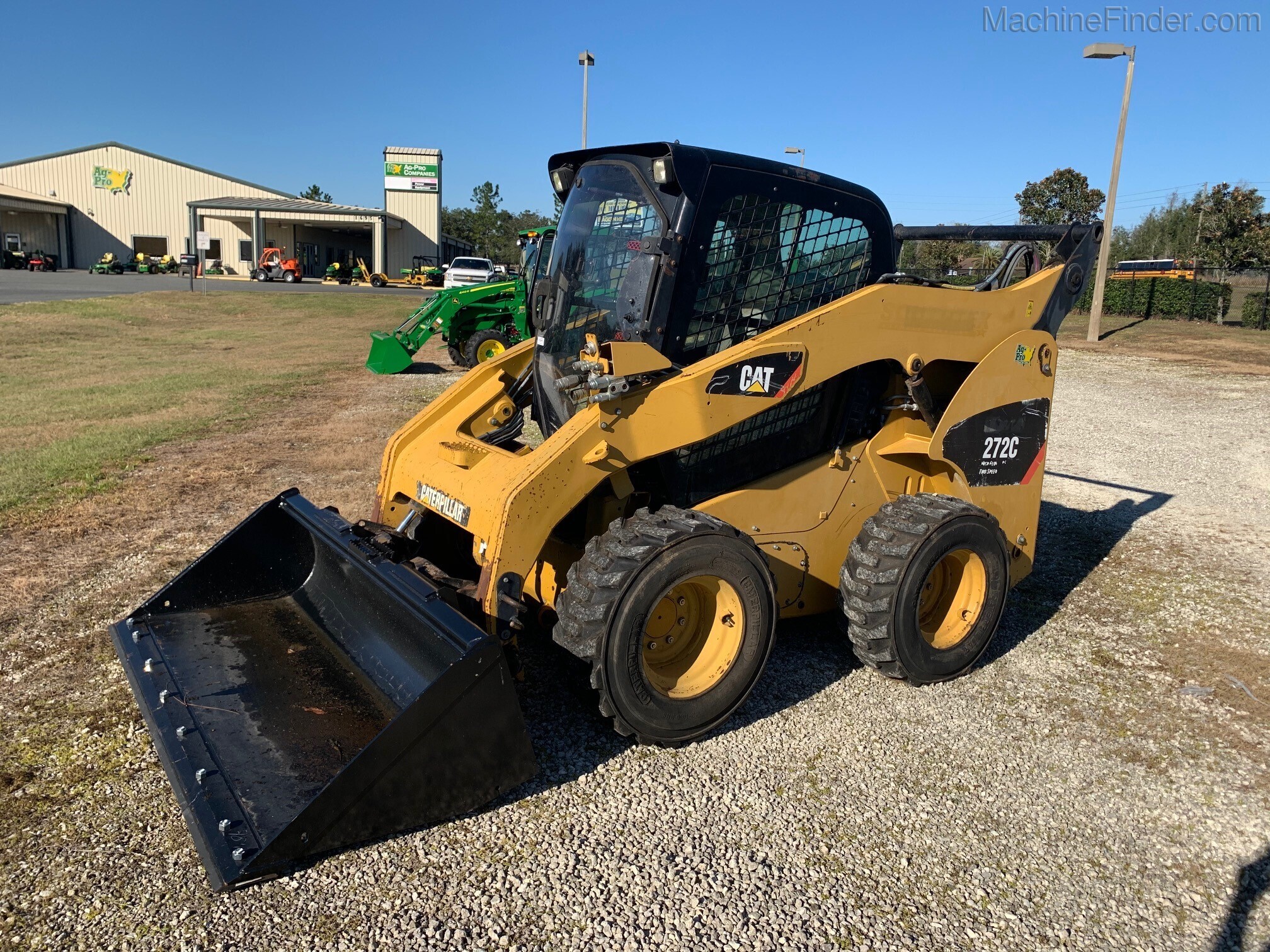 2011 Caterpillar 272C Image 1