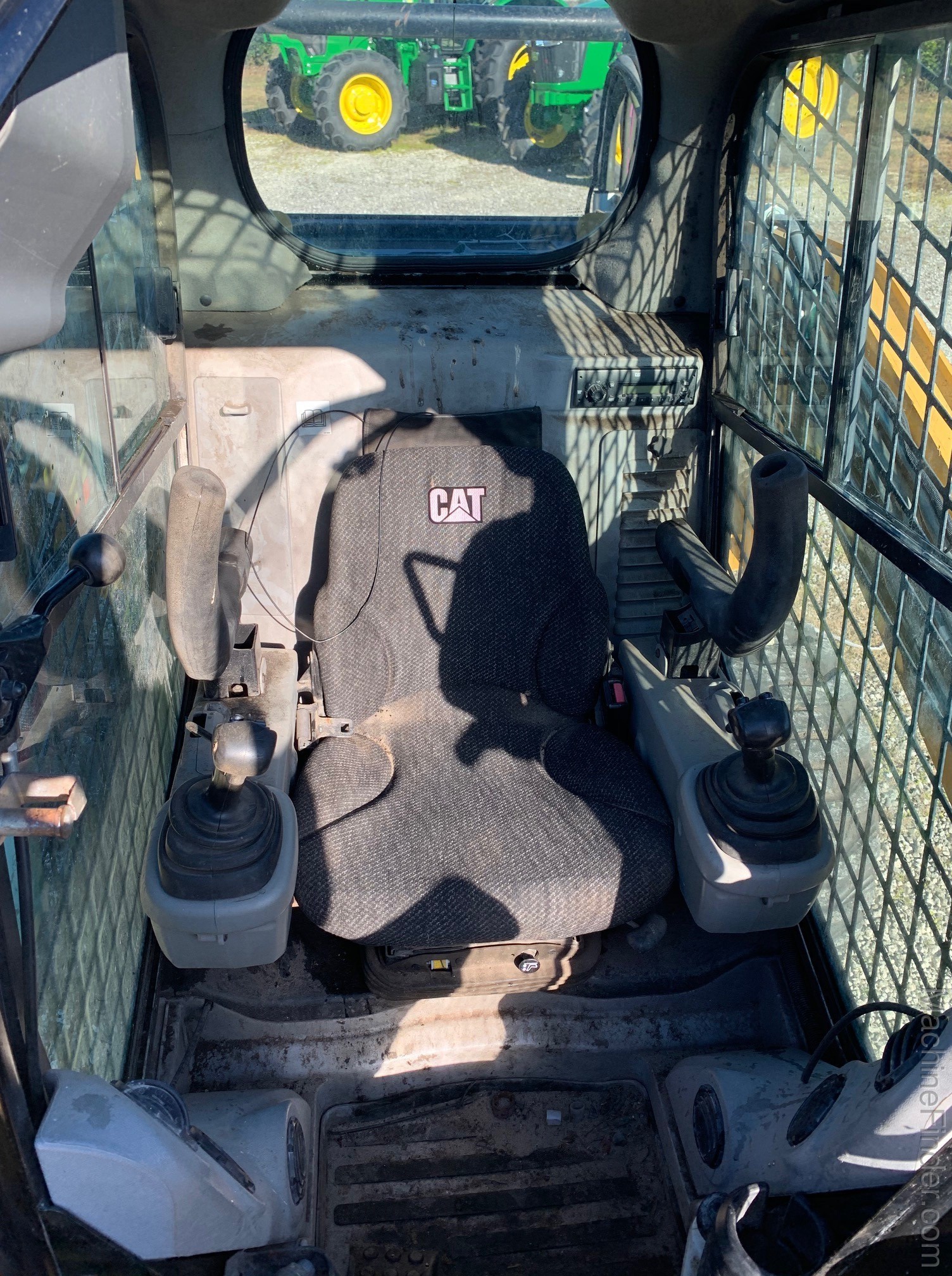 2011 Caterpillar 272C Image 9