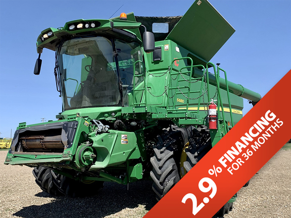 Photo of a 2014 John Deere S680