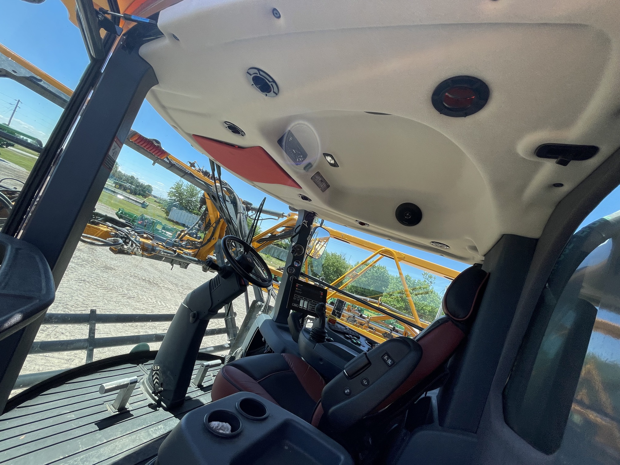  2021 Hagie STS12 at Heritage Tractor in Galesburg, IL