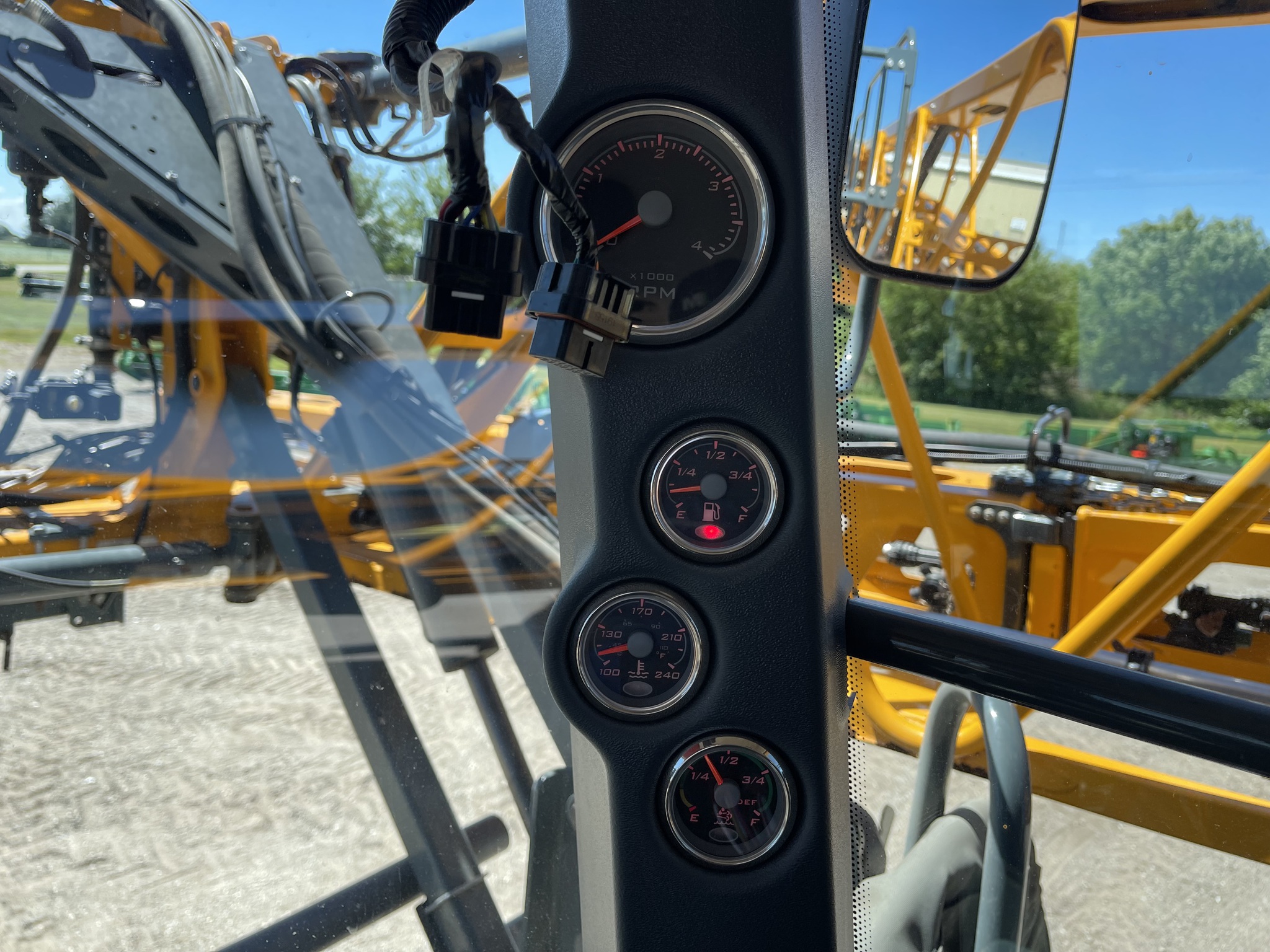  2021 Hagie STS12 at Heritage Tractor in Galesburg, IL