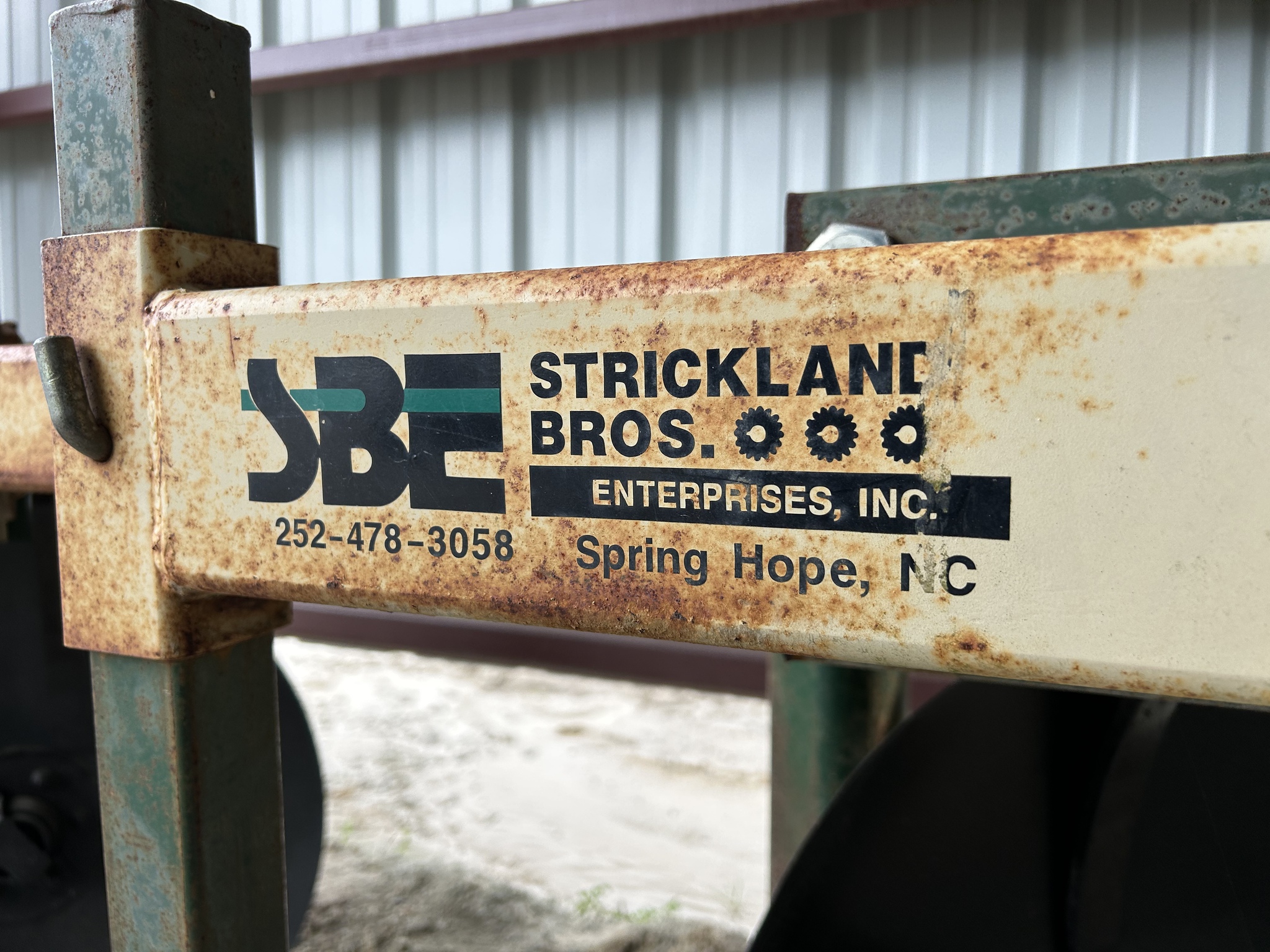 Strickland 4 row Specialty Harvesting Wallace, NC