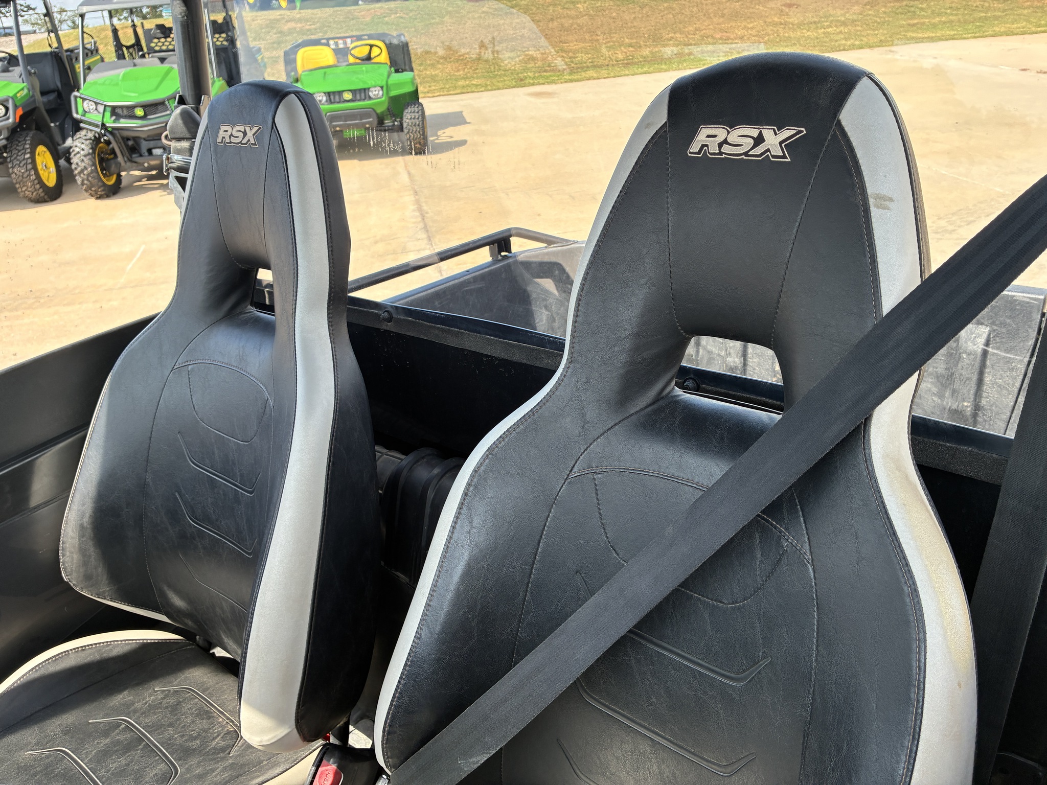 2013 John Deere RSX 850I Image 18