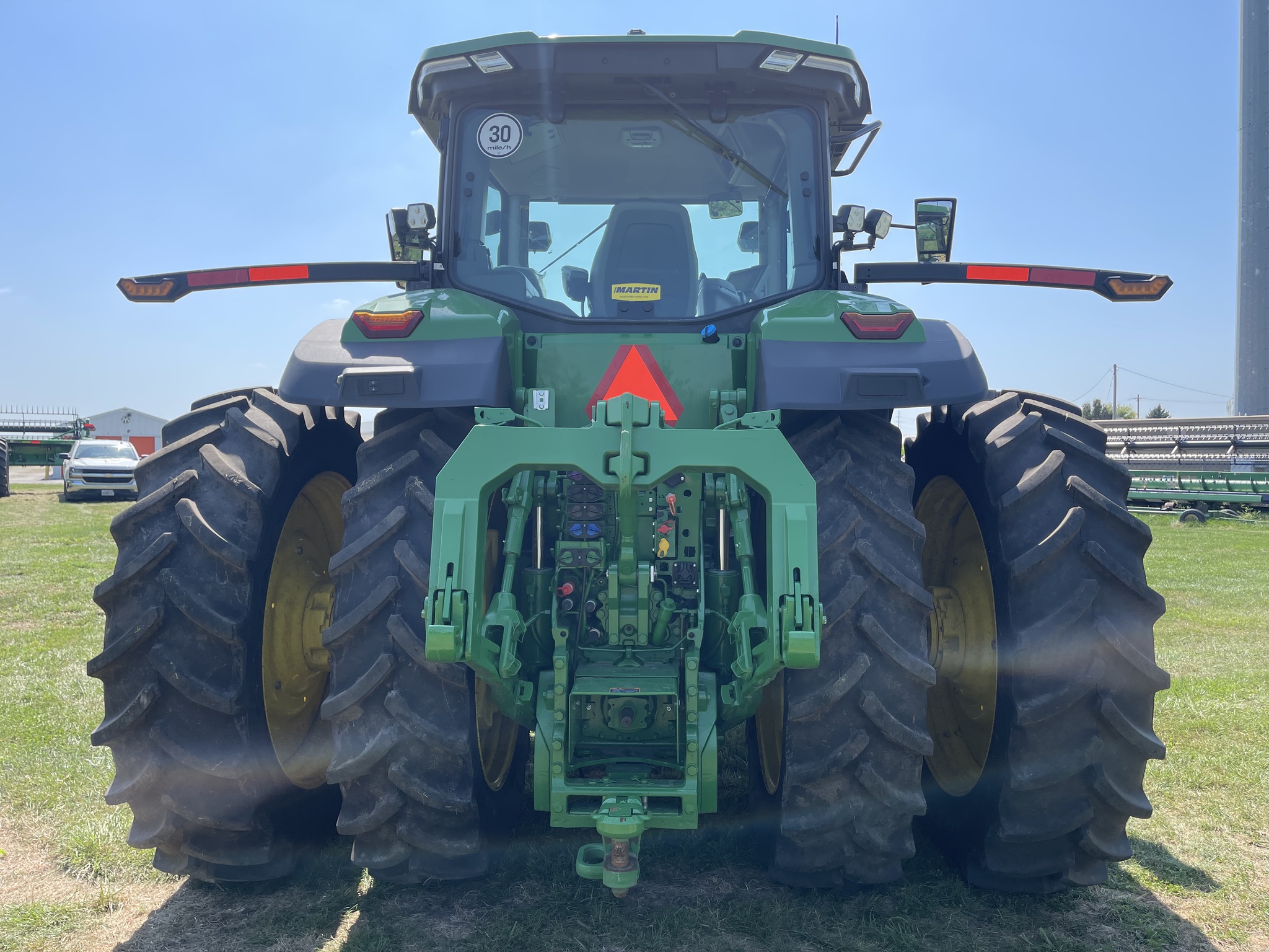  2023 John Deere 8R 340 at Heritage Tractor in Rockport, IL