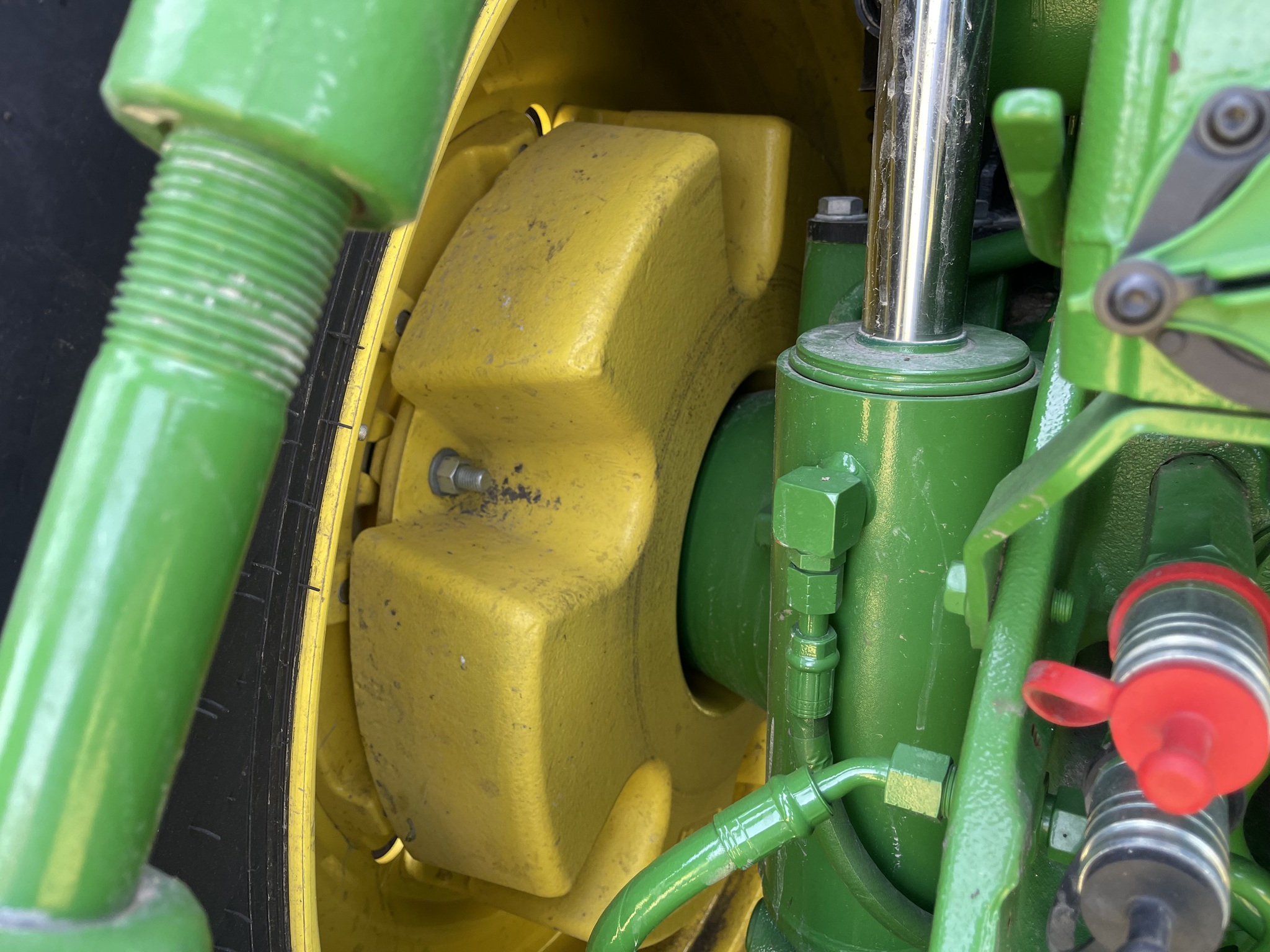  2023 John Deere 8R 340 at Heritage Tractor in Rockport, IL