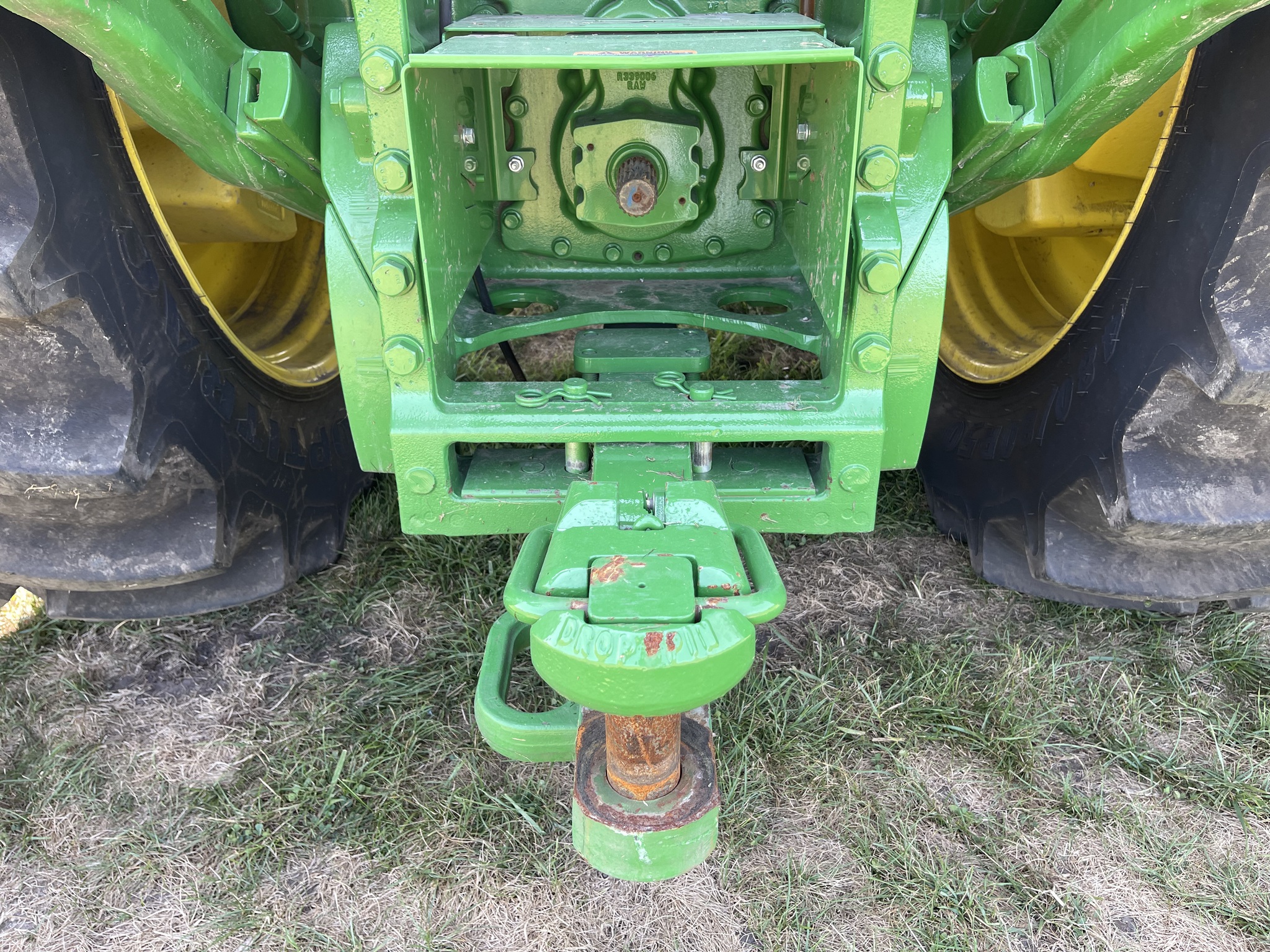  2023 John Deere 8R 340 at Heritage Tractor in Rockport, IL