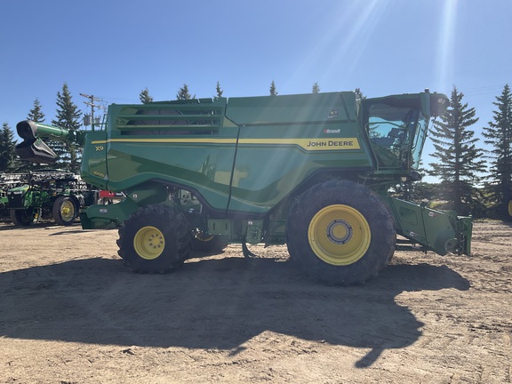 2022 John Deere X9 1000