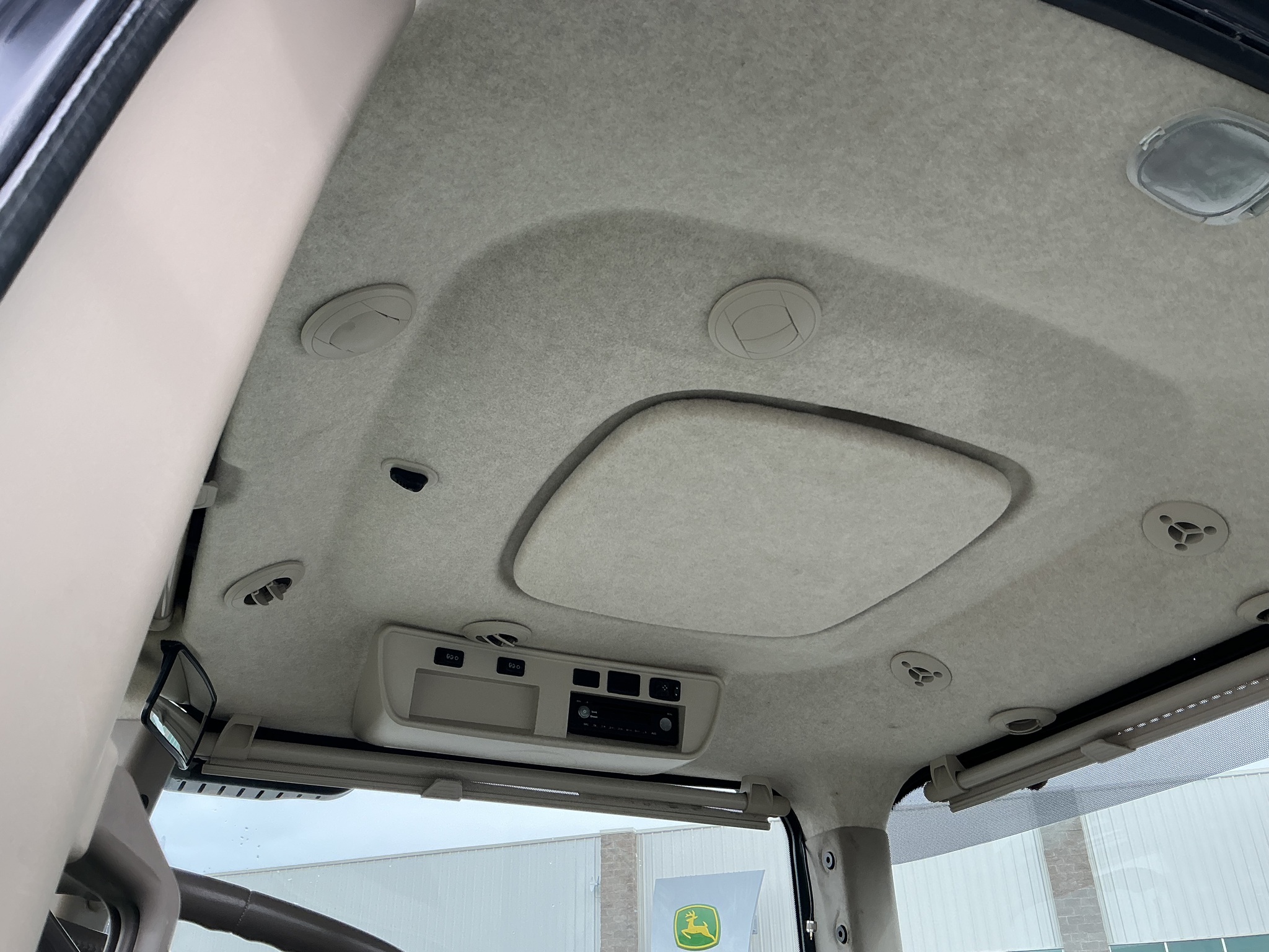 2017 John Deere 8370RT Image 22