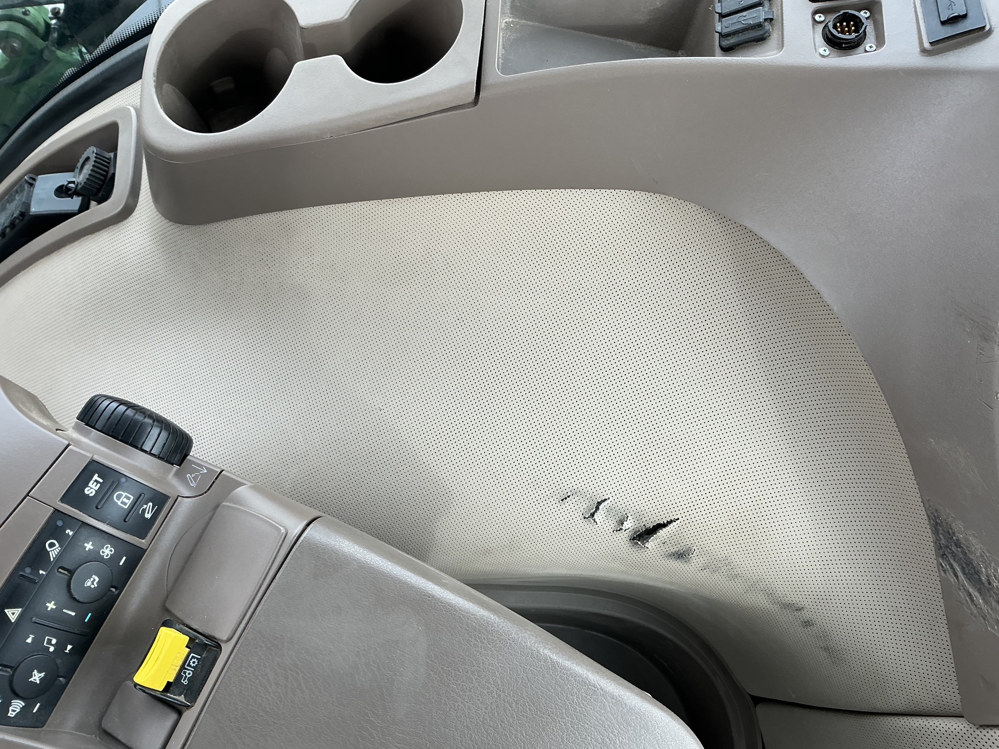 2017 John Deere 8370RT Image 29