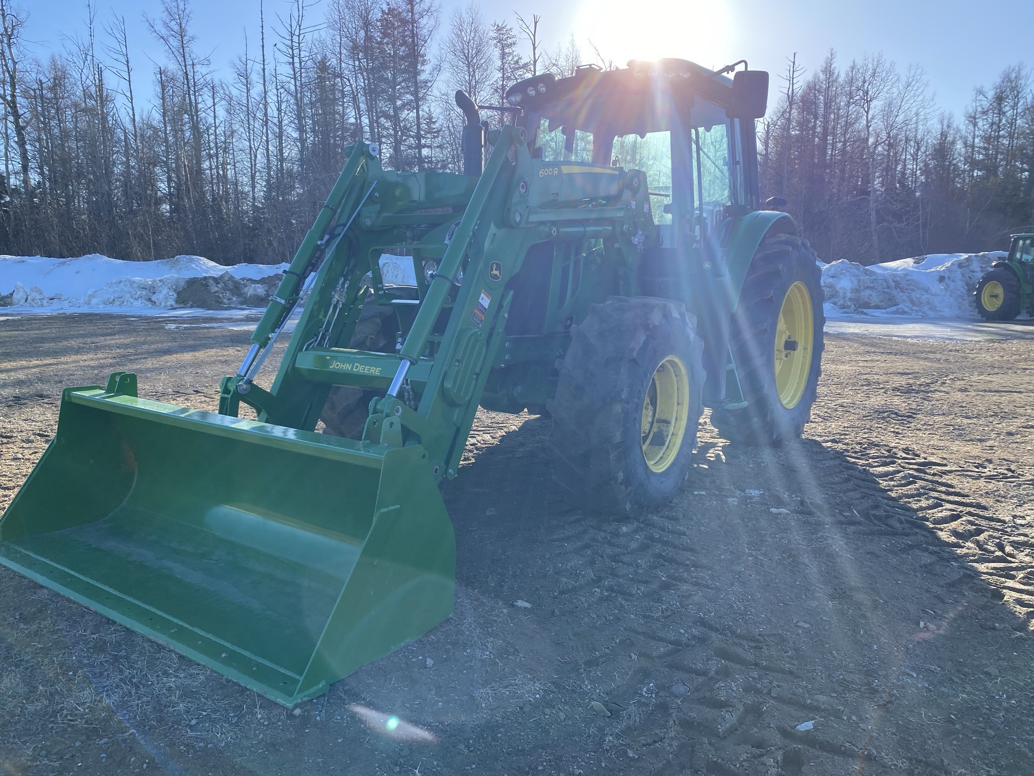 2023 John Deere 6120M Image 7